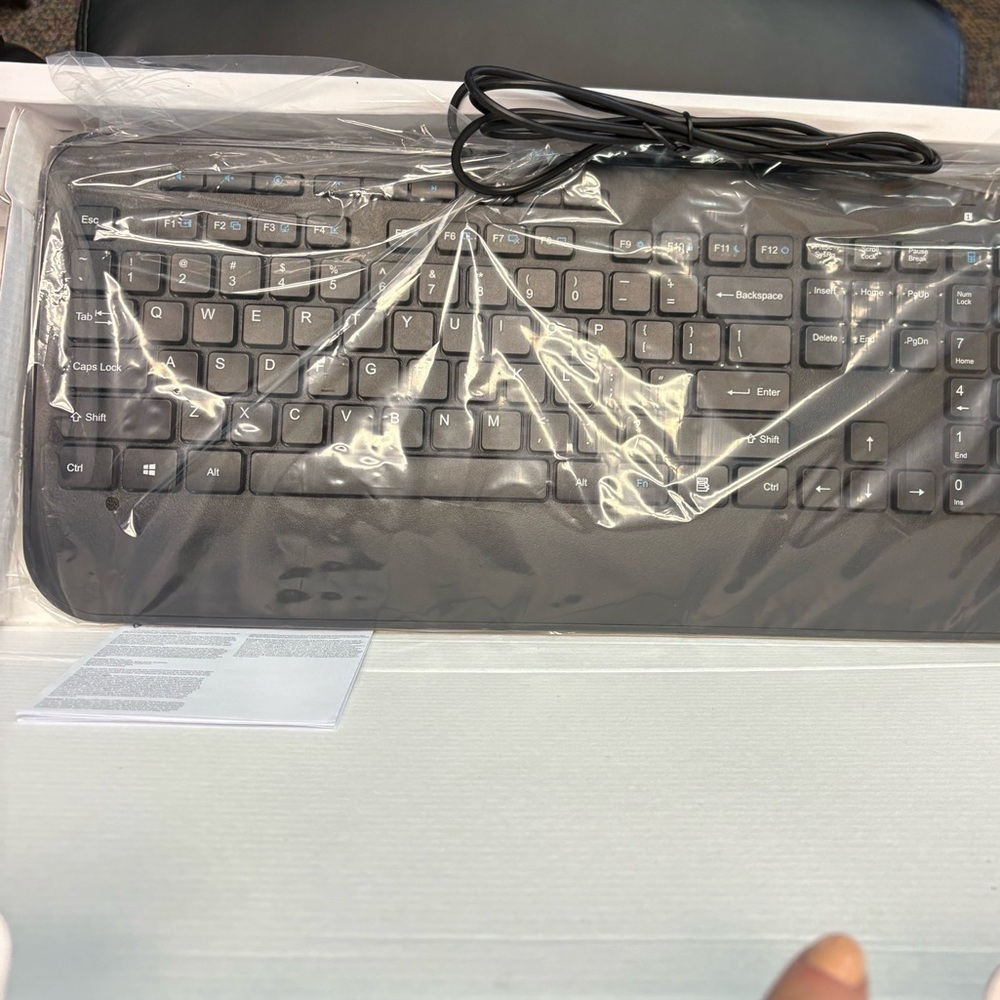 Seven Black Keyboard - Picture 3 of 3